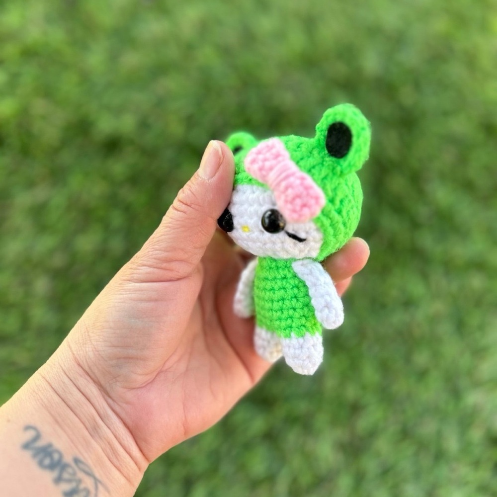 Hello Kitty - Picture 4 of 5